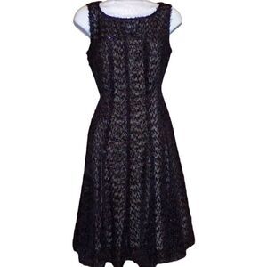 J. TAYLOR *NWT* Black Beige Shimmer Metallic Eyelash Fit and Flare Soft Textured